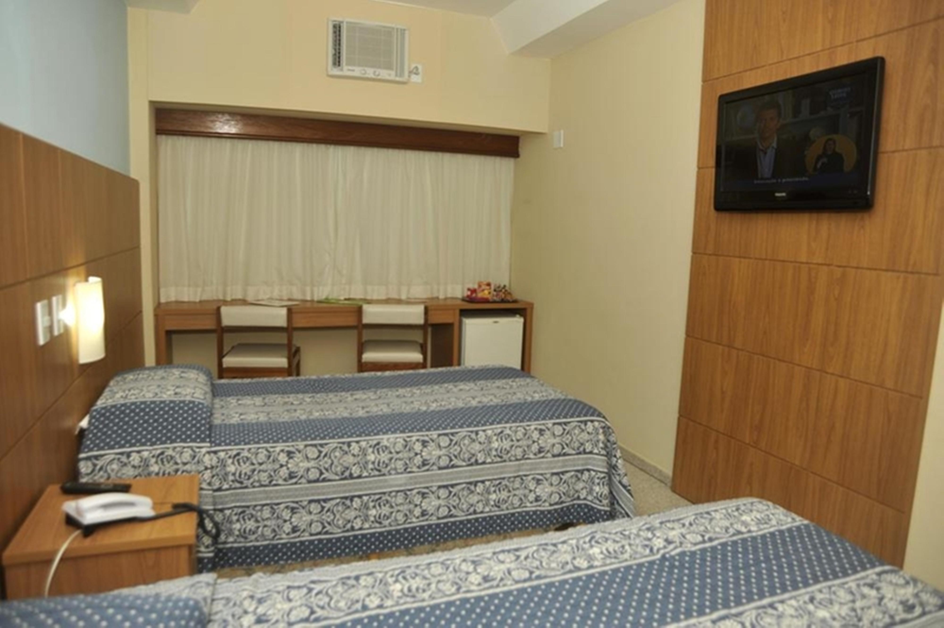 Hotel Bandeirantes